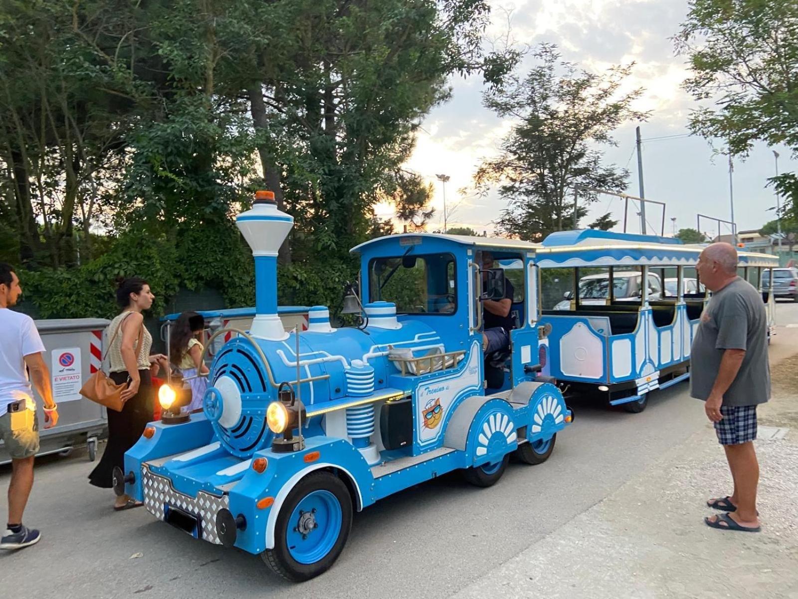 Camping Village Lido Di Classe Ngoại thất bức ảnh